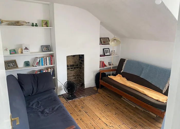 Whole Flat Stoke Newington