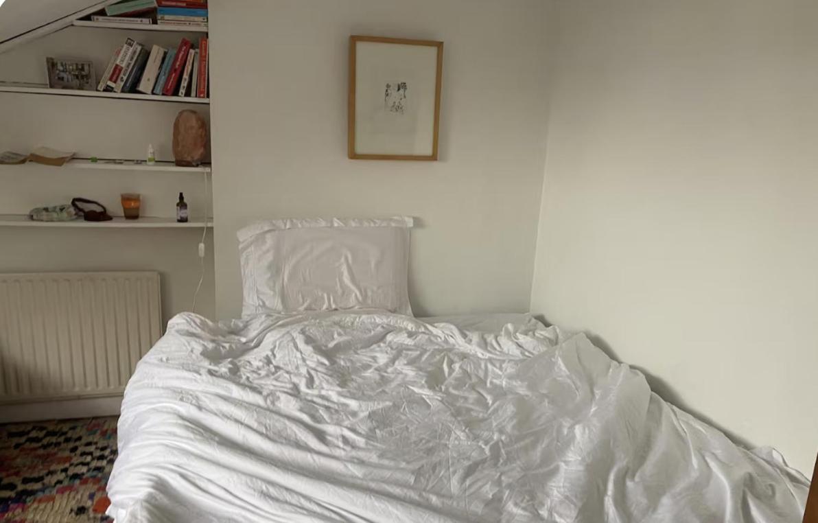 Whole Flat Stoke Newington