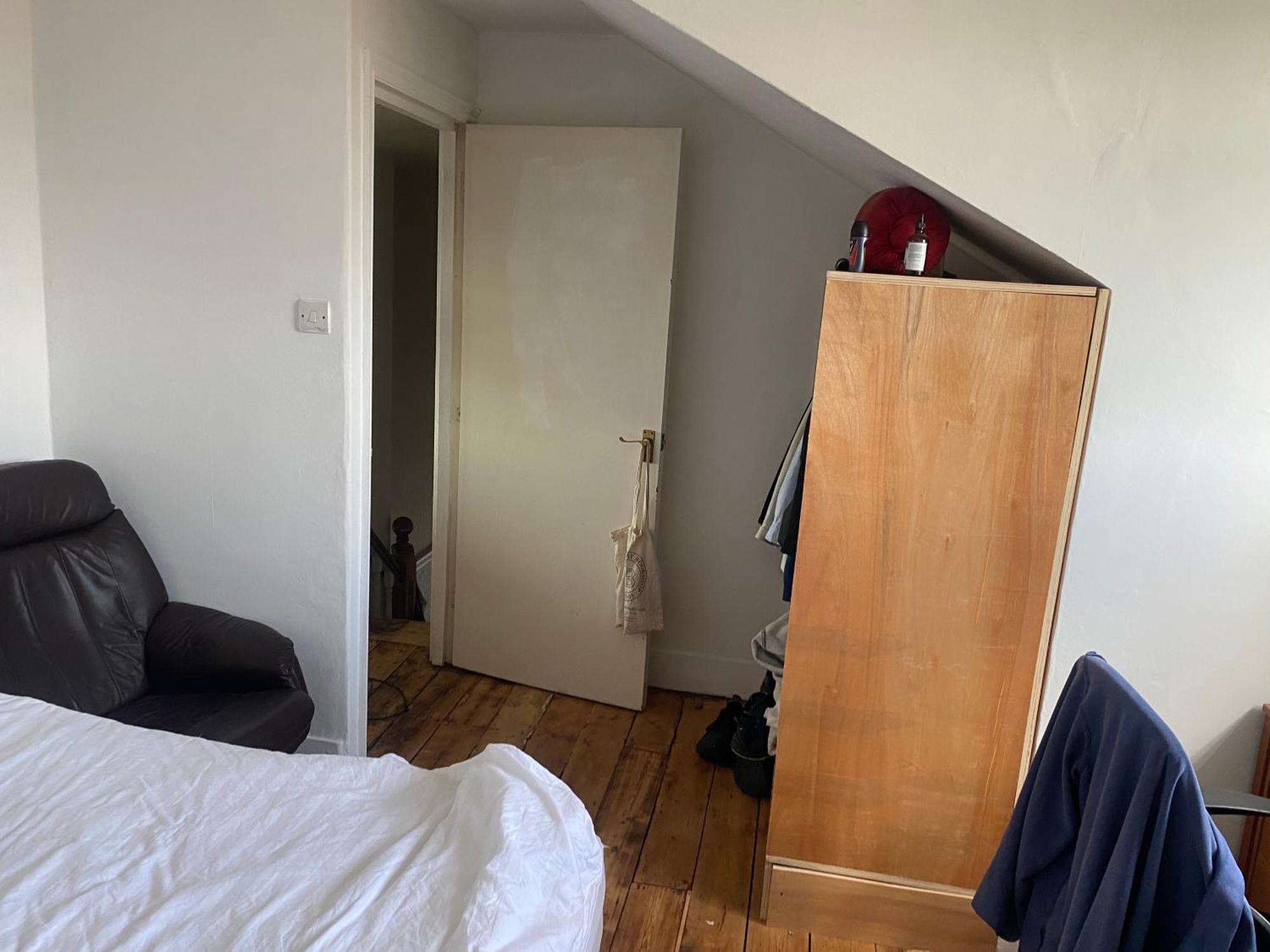 Whole Flat Stoke Newington Apartment London